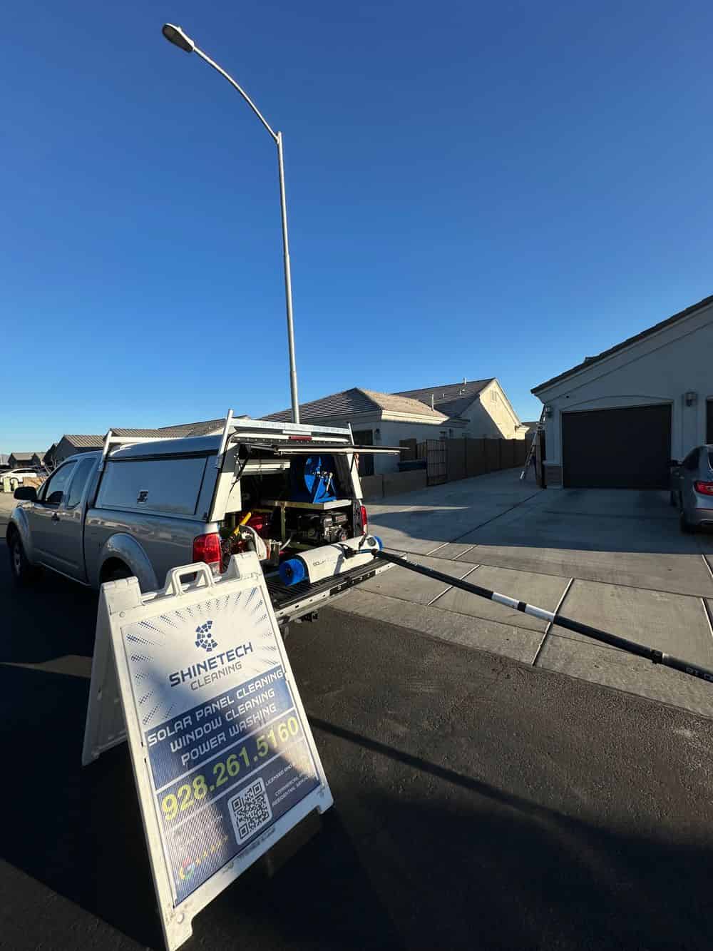 Residential Bird Proofing and Abatement image