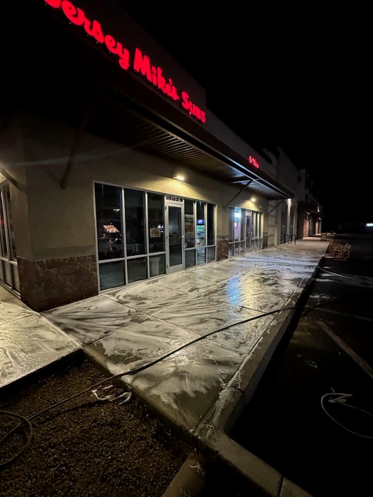 Gallery photos for ShineTech Cleaning Keeps Yuma's Storefronts Gleaming: Image #2