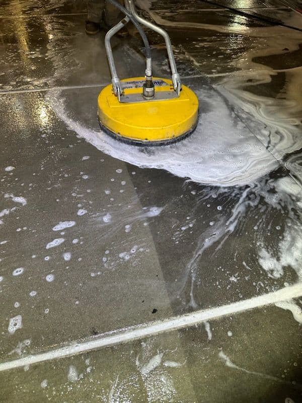 Gallery photos for ShineTech Cleaning Keeps Yuma's Storefronts Gleaming: Image #3