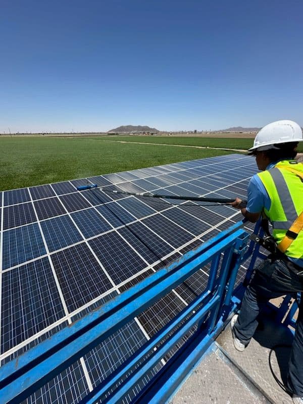 Revitalizing Solar Panels in Yuma AZ